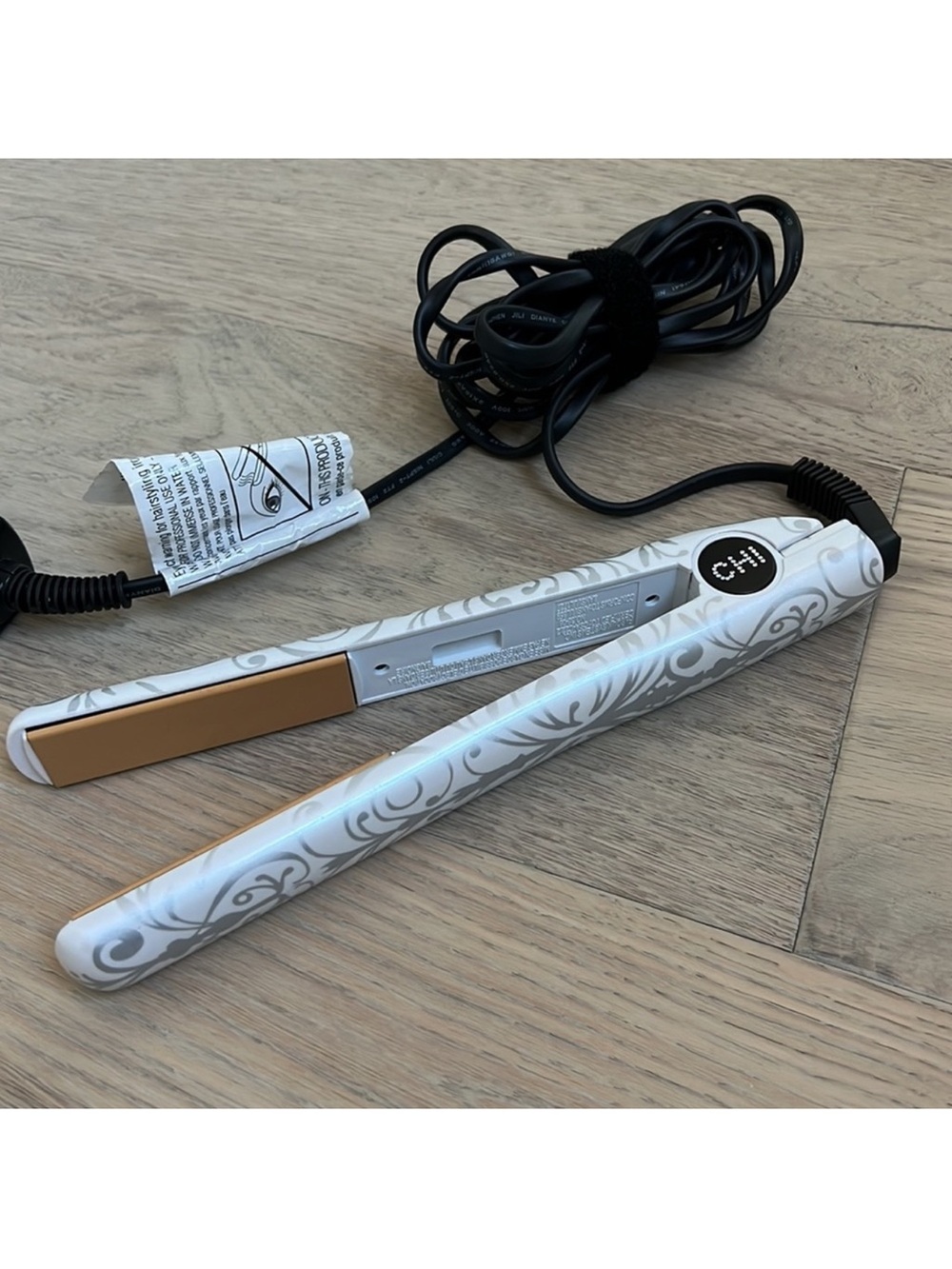 CHI Limited Edition Vintage Pearl 1” Professional Ceramic Heating Iron - Picture 3 of 4